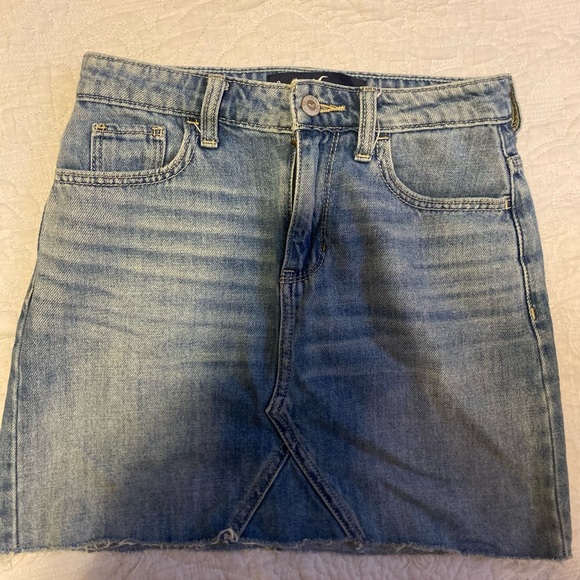 Hollister Denim Mini Skirt - Picture 2 of 3